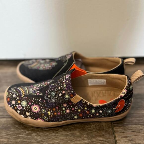 UIN Pray for Goodness Women’s Canvas Slip-On Shoes Size 7.5 Black Floral artsy - Picture 8 of 11